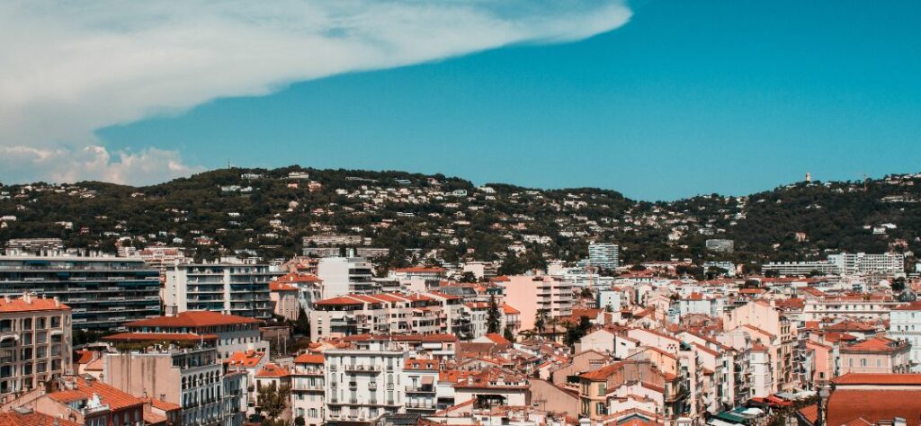 Vue sur la ville de Cannes