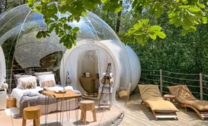 Bulle avec Jacuzzi Privatif — love room à Sallebœuf