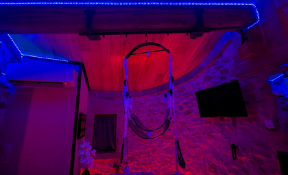 La Tour secrète Jacuzzi & Sauna 3