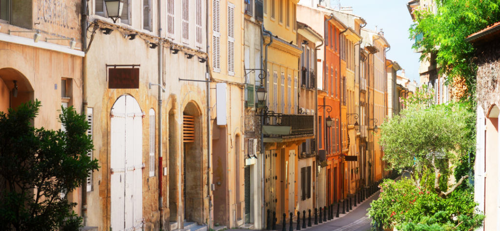 43 hébergements pour une nuit insolite dans les Bouches-du-Rhône