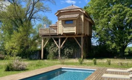 Cabane sur Pilotis (Beauville) — love room à Beauville