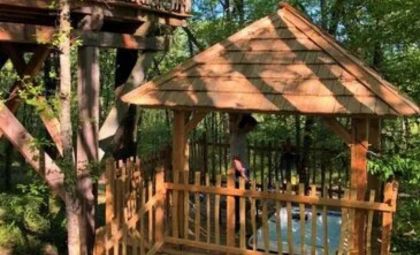 Nuit dans les Arbres (Bergerac) — love room à Bergerac