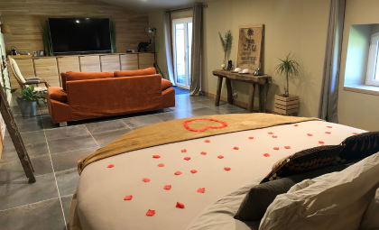 TESORO — love room à Saint-Martial-sur-Né