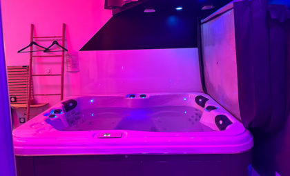 Liberty walk — love room à Lons-le-Saunier