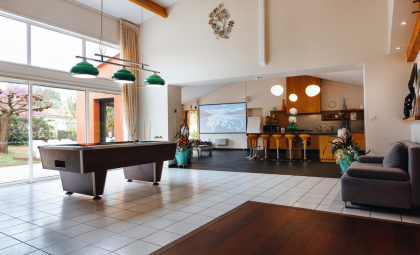 Villa des Eaux Claires — love room à Angoulême