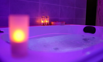 Le fifty — love room à Cherbonnières