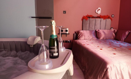 Love Room Du Moulin — love room à Rimons