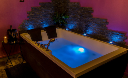 Purple Lovt — love room à Perpignan