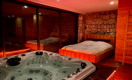 Villa & Spa Mas des Oliviers — love room à Châteauneuf-Grasse