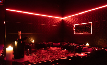 Ô Diable Des Plaisirs — love room à Tourcoing
