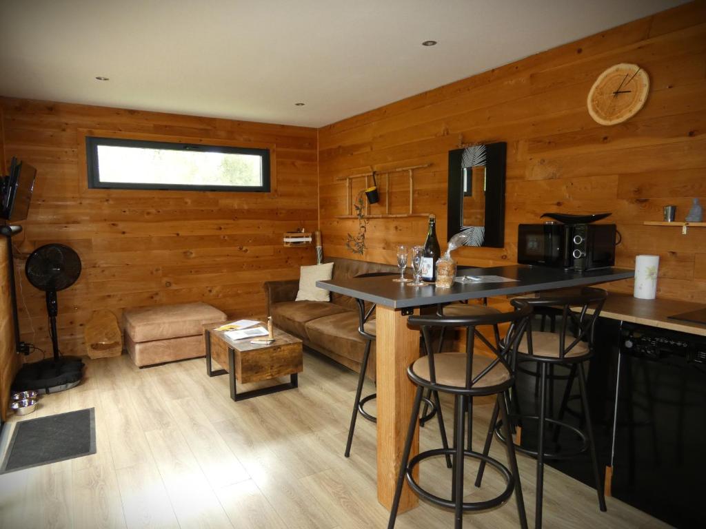 Chalet moderne — love room à Saint-Coulitz