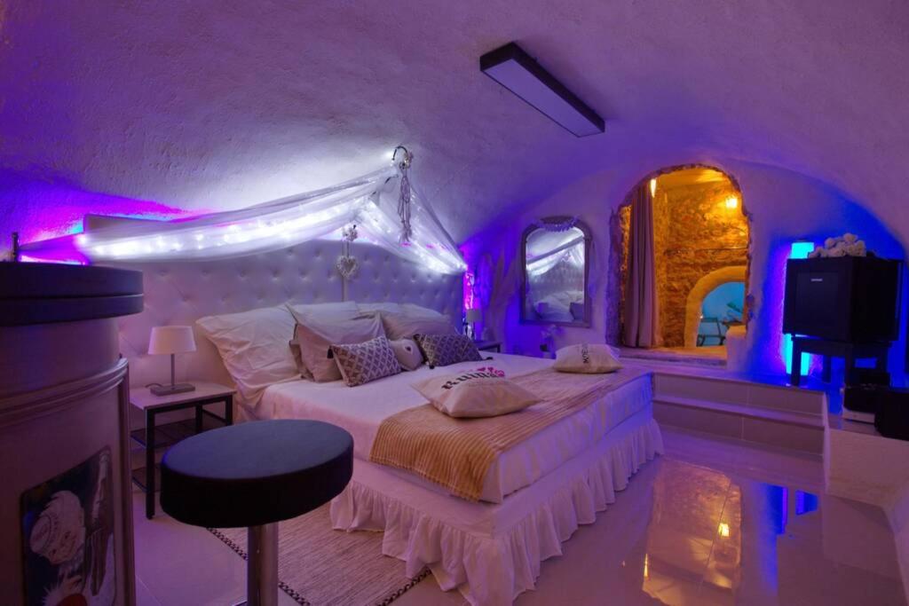 Les Secrets d'Alcôve — love room à Aix-en-Provence