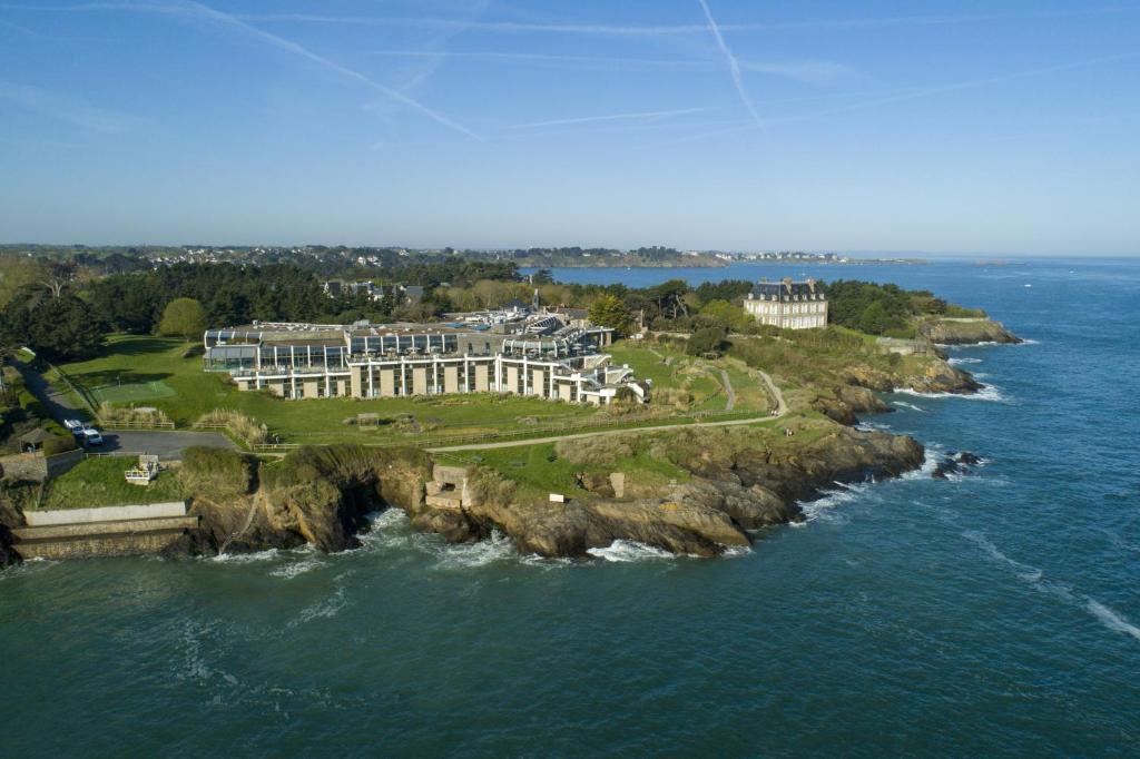 Emeria Dinard Thalasso Spa — love room à Dinard