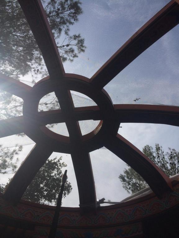 La yourte de Nîmes — love room à Caveirac (12 km)