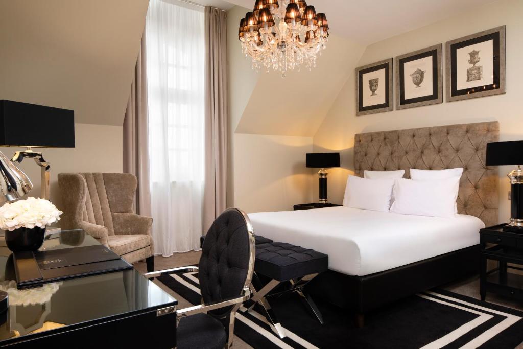 Royal Hainaut Spa — love room à Valenciennes