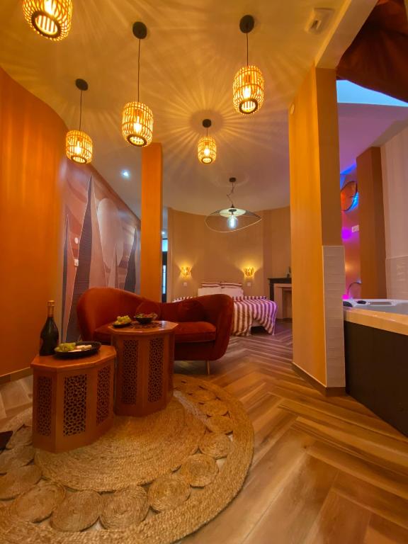 L'enveloppe Romantique — love room à Amiens