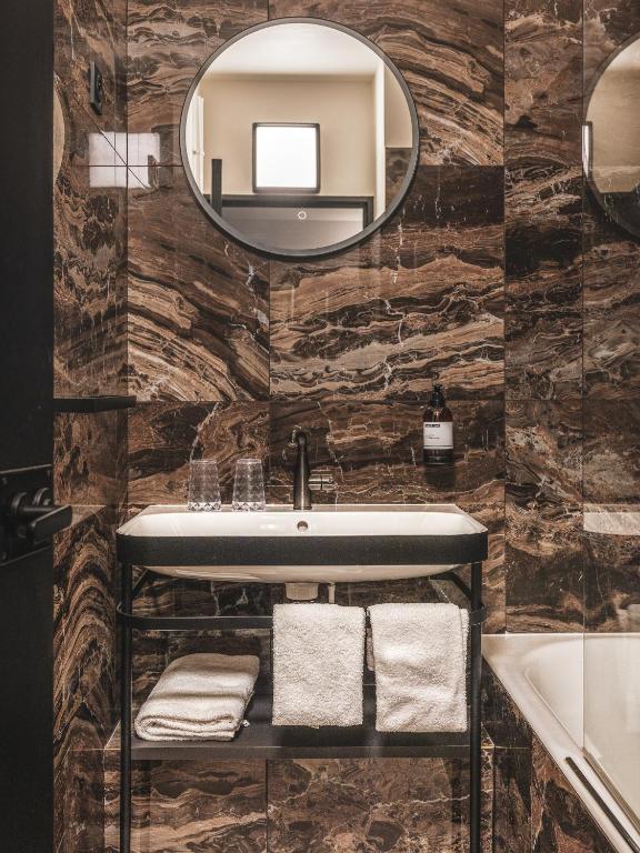 Maisons du Monde Hôtel — love room à La Rochelle