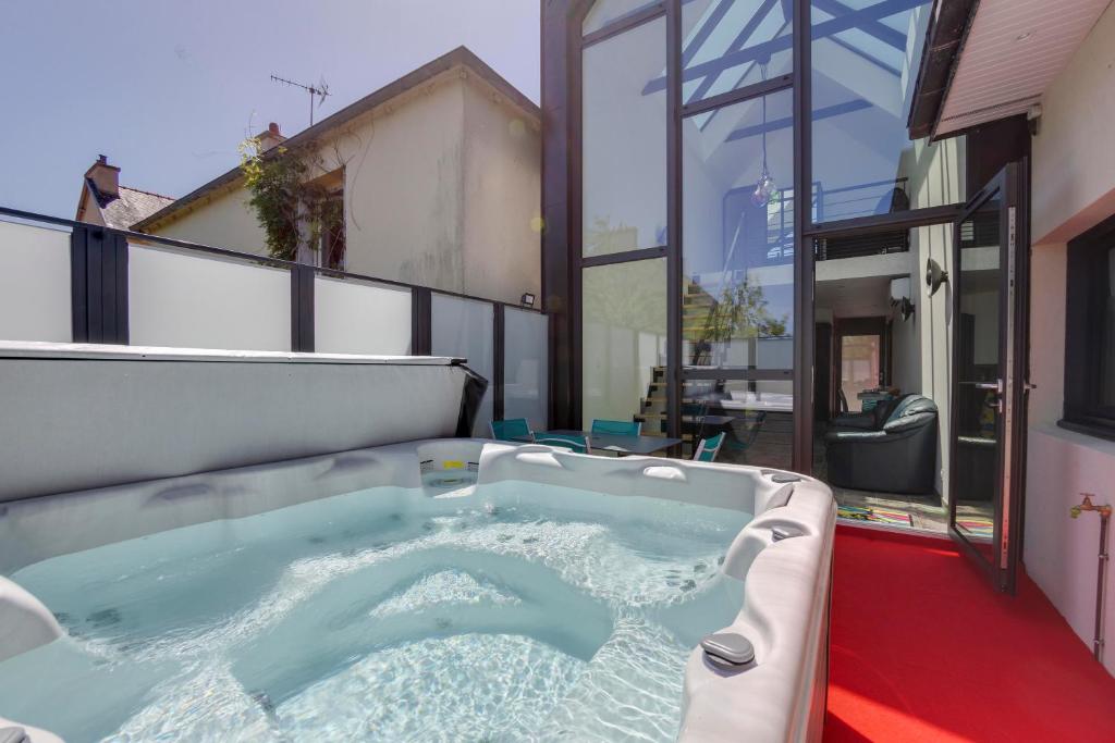L'Albatros — love room à Landerneau