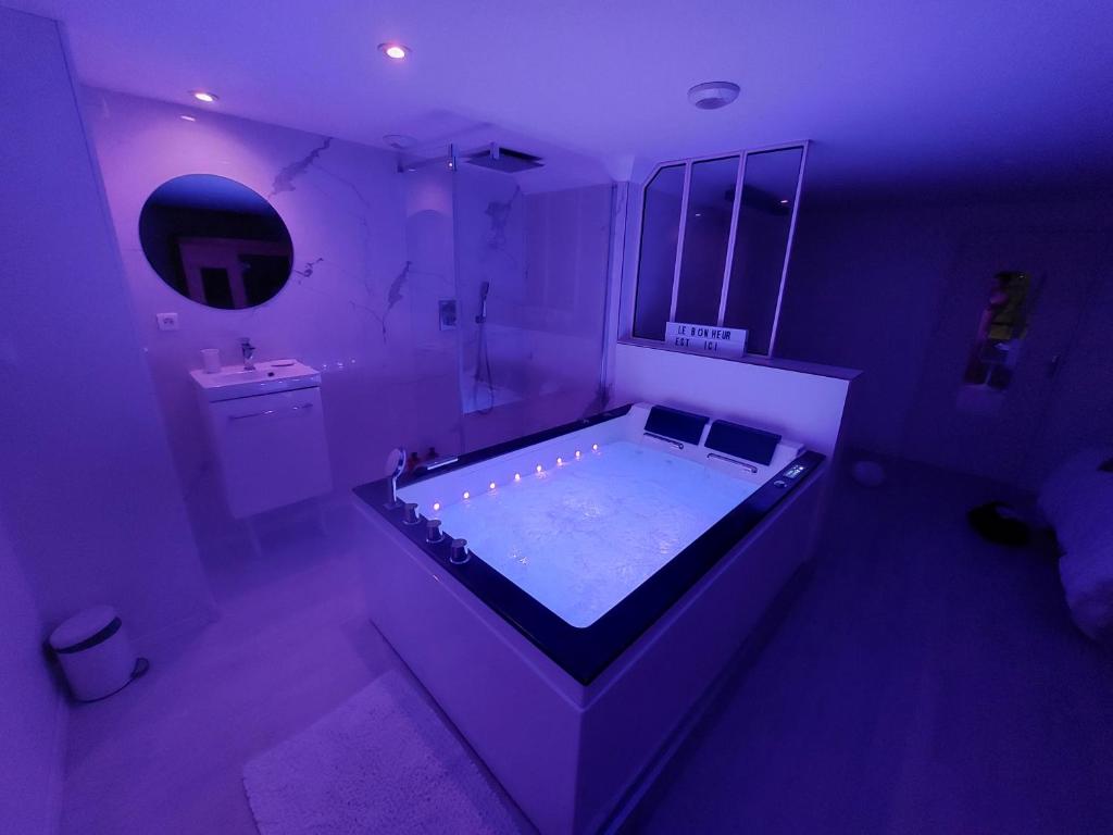 Les délices room — love room à Angers