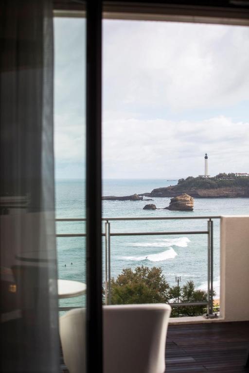 Hôtel Le Café de Paris — love room à Biarritz