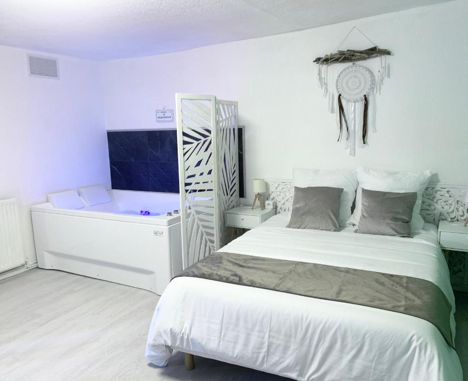 Le Golf Balnéo — love room à Saint-Étienne