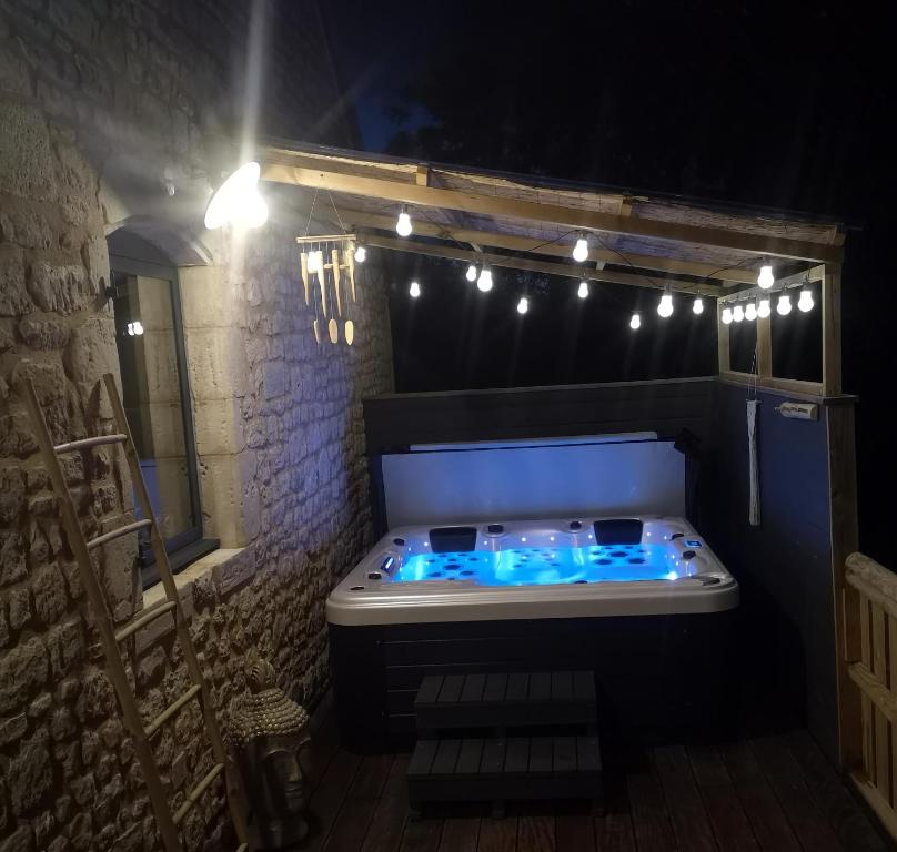 La Grange de La Trigalle — love room à Valognes (20 km)