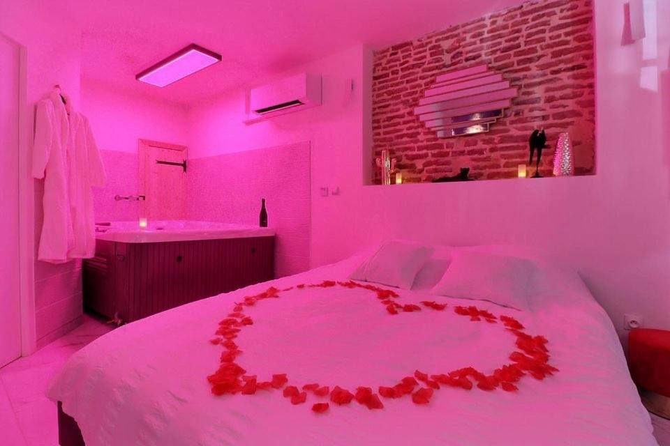 Appartement avec jacuzzi — love room à Montauban