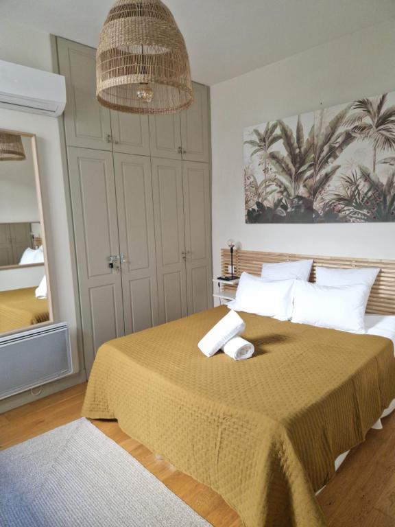 Atipyc Nimes — love room à Nîmes