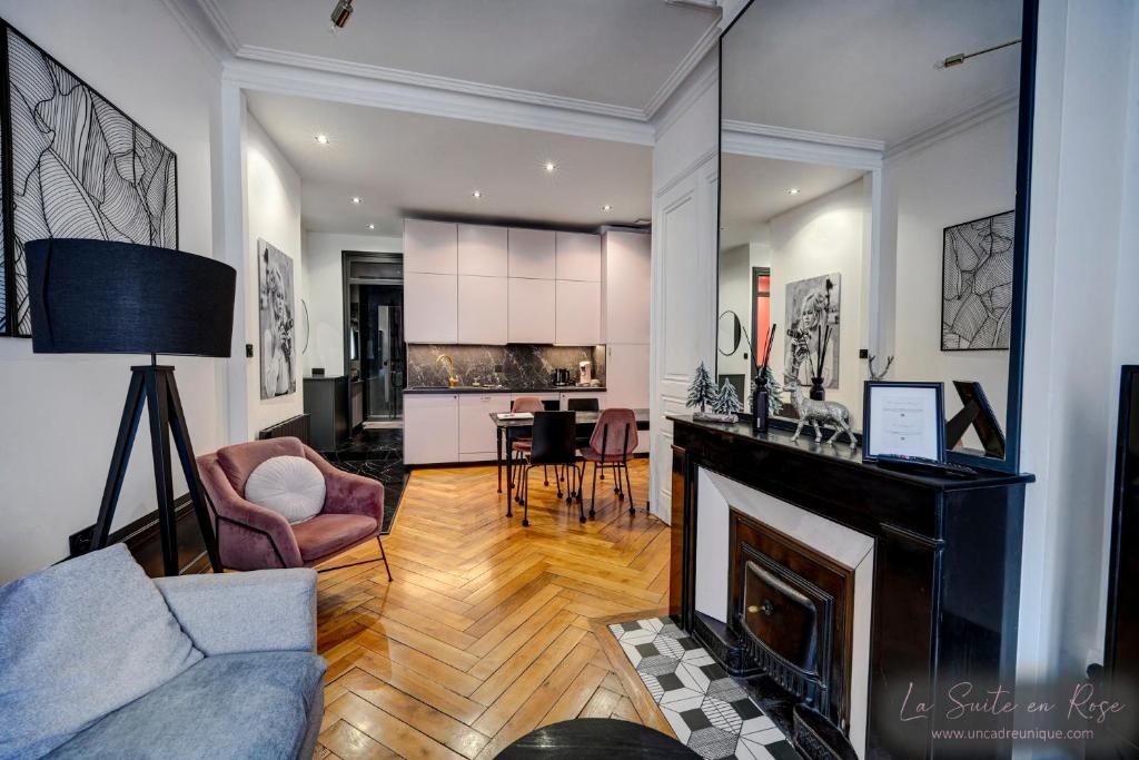 La Suite en rose — love room à Lyon