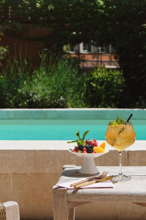 Boutique Hotel SOCLO — love room à Toulouse