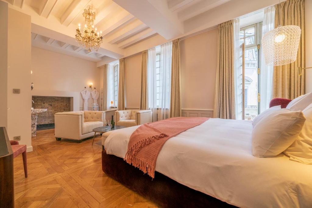 Belle Epoque — love room à Aix-les-Bains