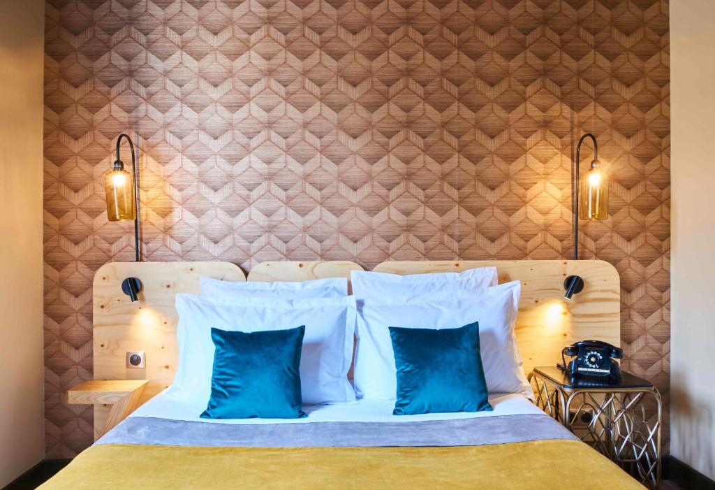 Hotel Konti Bordeaux — love room à Bordeaux centre