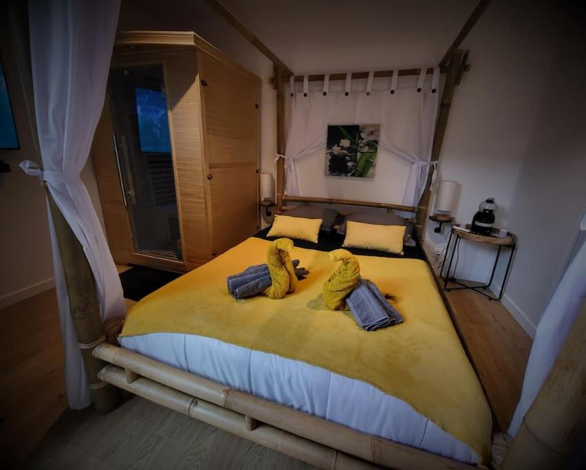 Lodge Cosy — love room à Saint-Coulitz