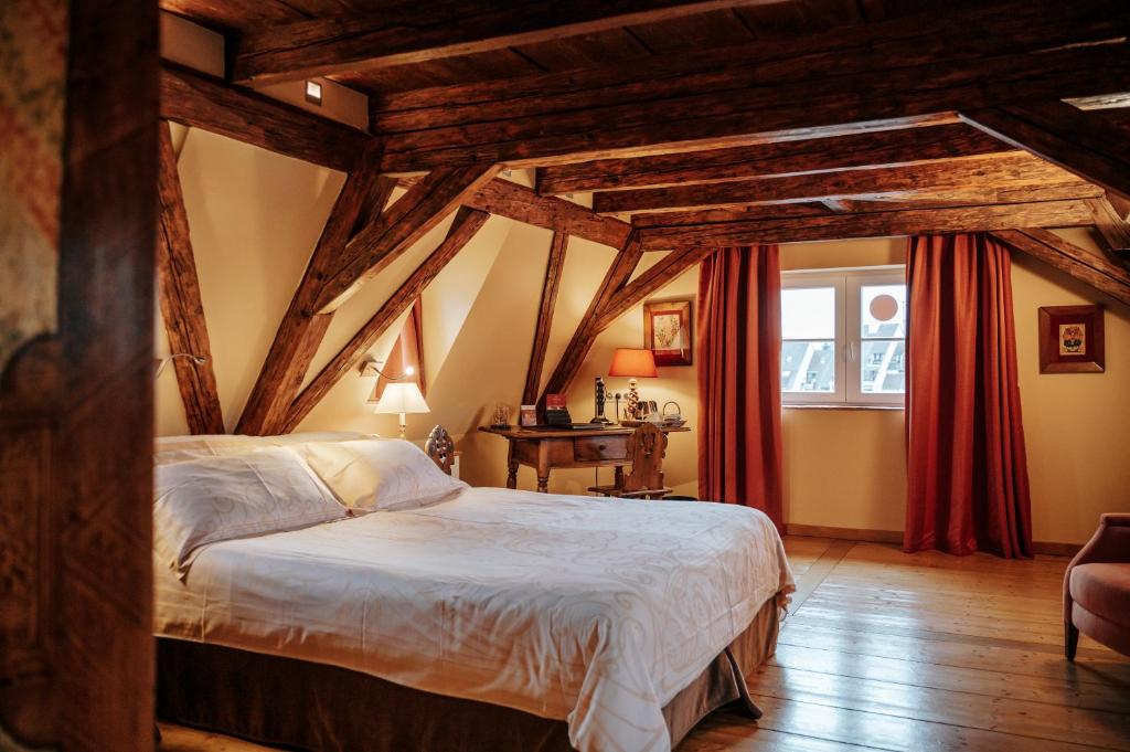 Hôtel & Spa Le Bouclier D'or — love room à Strasbourg