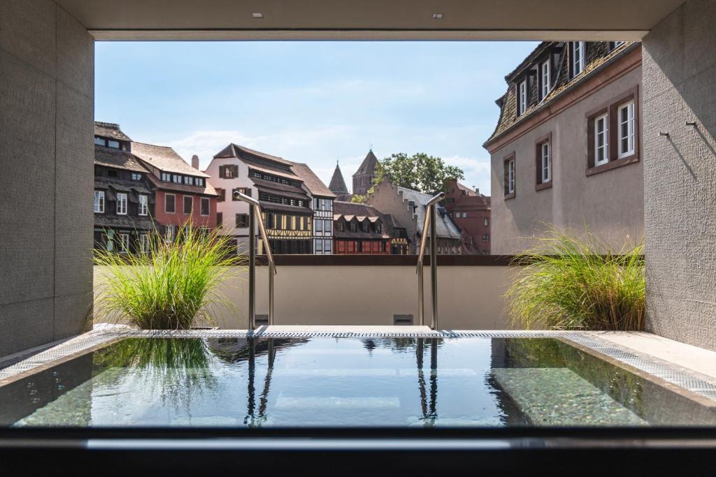 Hotel Rrégent Petite France — love room à Strasbourg