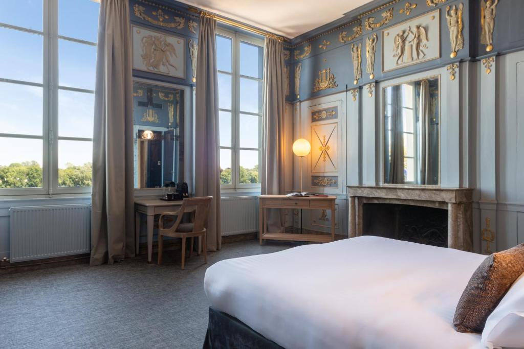 Hôtel Anne d'Anjou — love room à Saumur