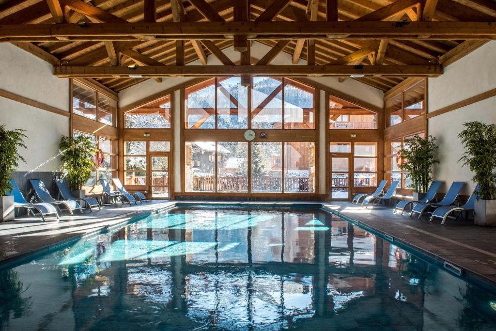 La Reine des Prés — love room à Samoëns