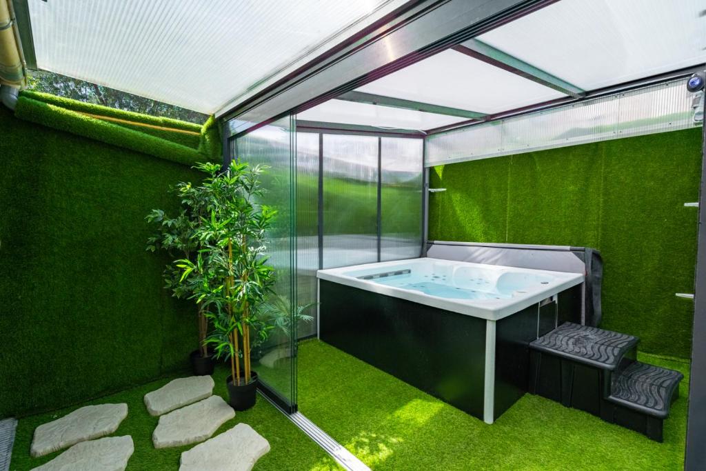 Capsule Océan — love room à Valenciennes