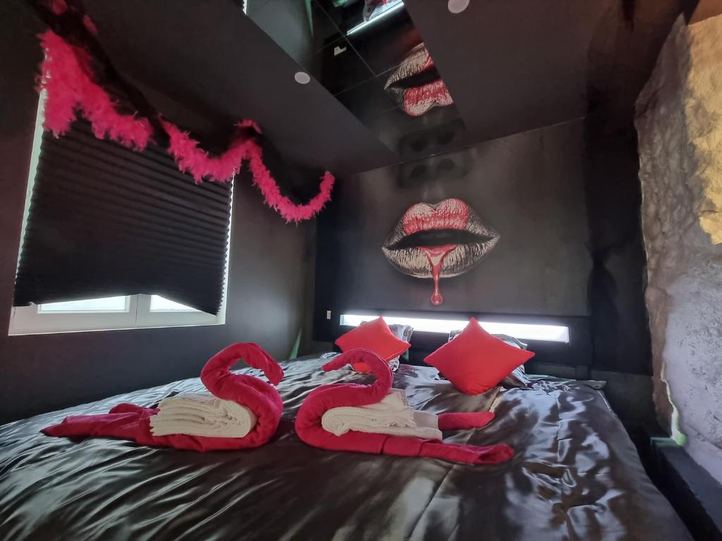 Romantic Room — love room à Choisy-le-Roi