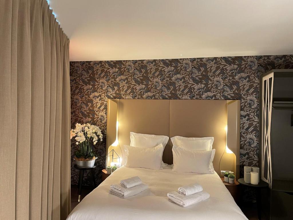 Dali Hôtel Perpignan — love room à Perpignan