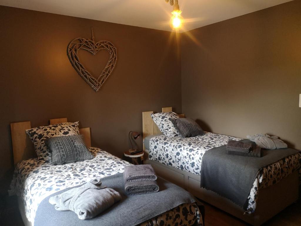 La Grange de La Trigalle — love room à Valognes (20 km)