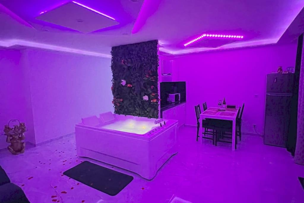 Golden seconds — love room à Strasbourg