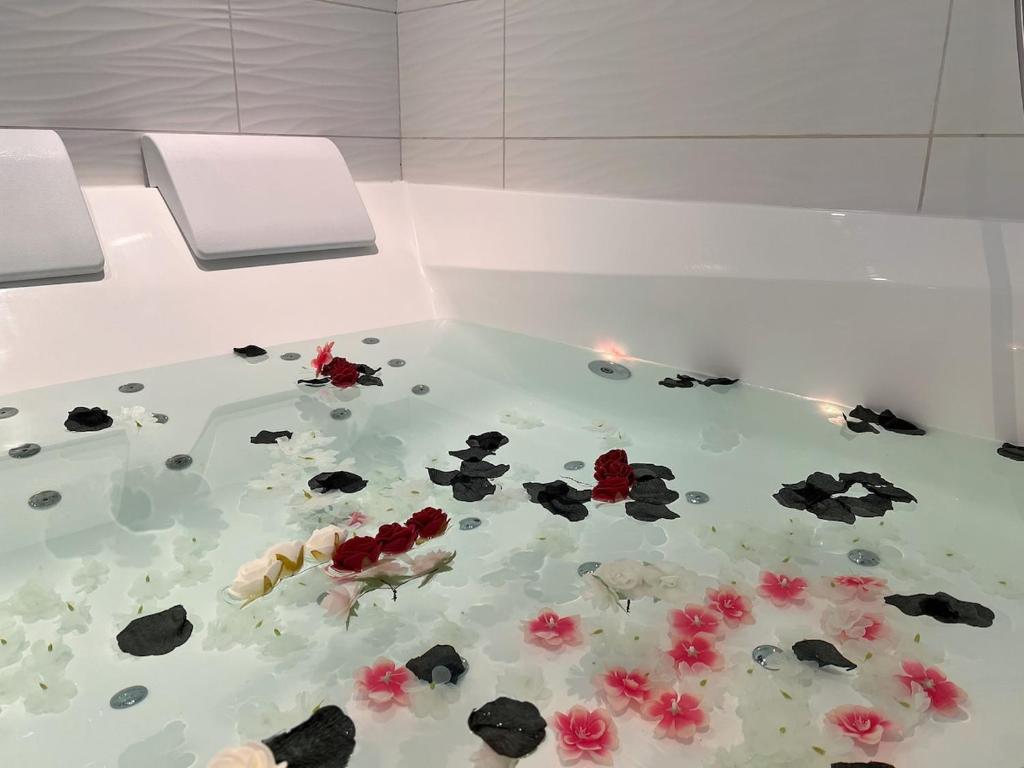 Le Manille — love room à Nantes
