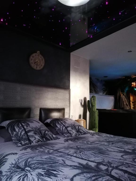 Au Clair de Lune Chavelot — love room à Epinal