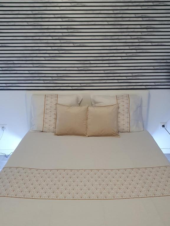 LM newstyle SPA ciné — love room à Dugny