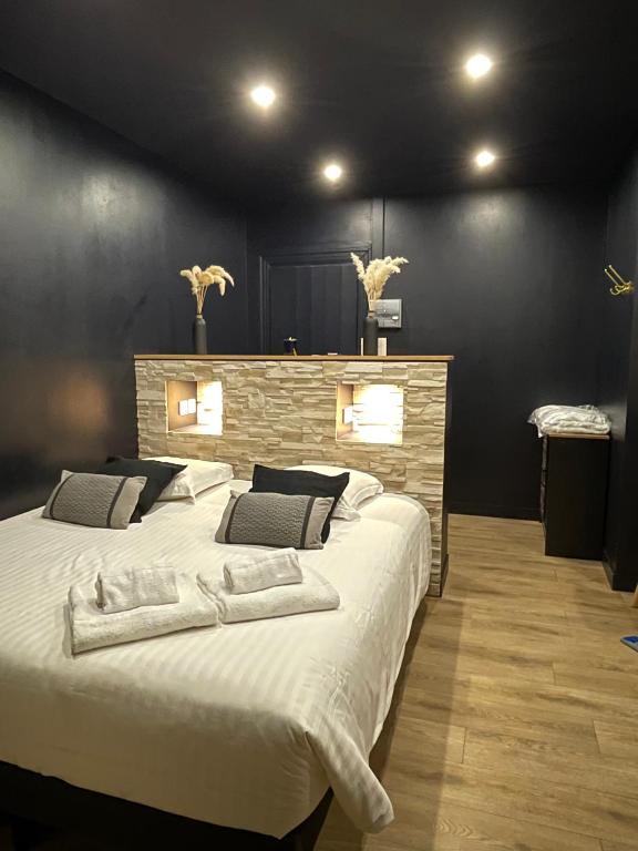 Spa & Love Balnéo Queen — love room à Aubière (5km)