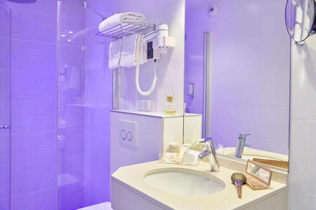 Best Western Plus Hotel — love room à Annecy