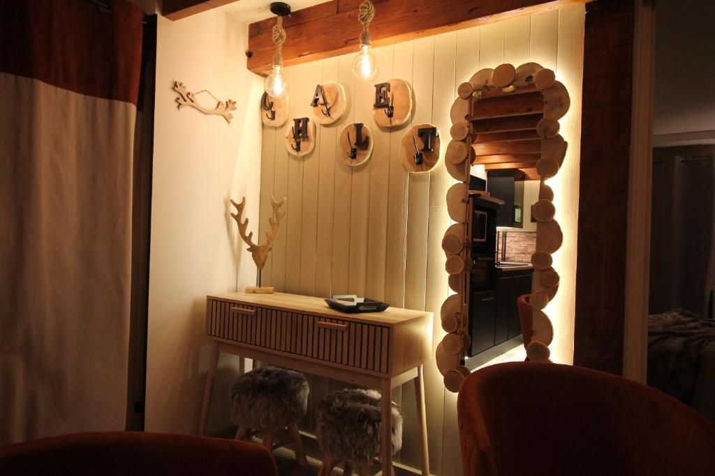 Le clos des charmelines — love room à Fours-en-Vexin