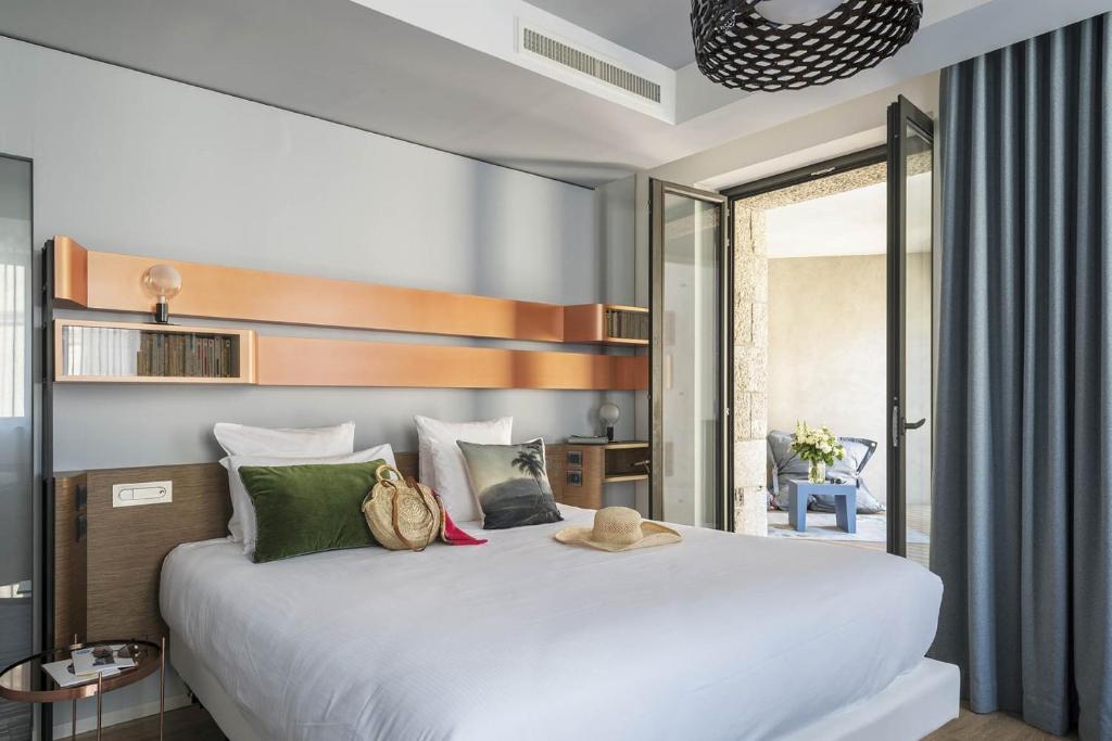 Golden Tulip Saint Malo — love room à Saint-Malo