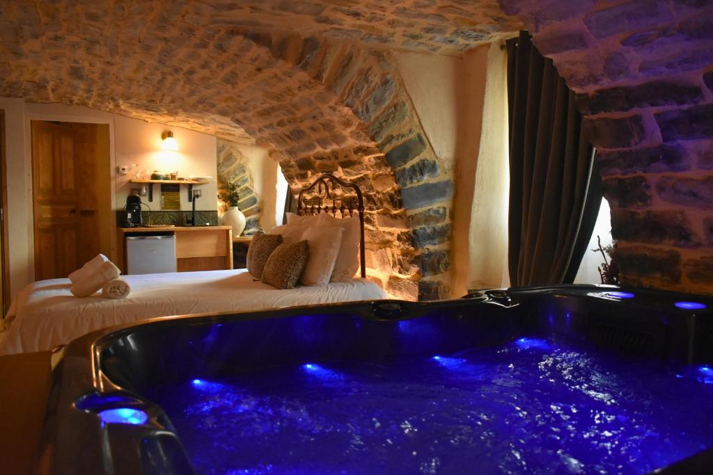 Hébergement insolite — love room à Millau